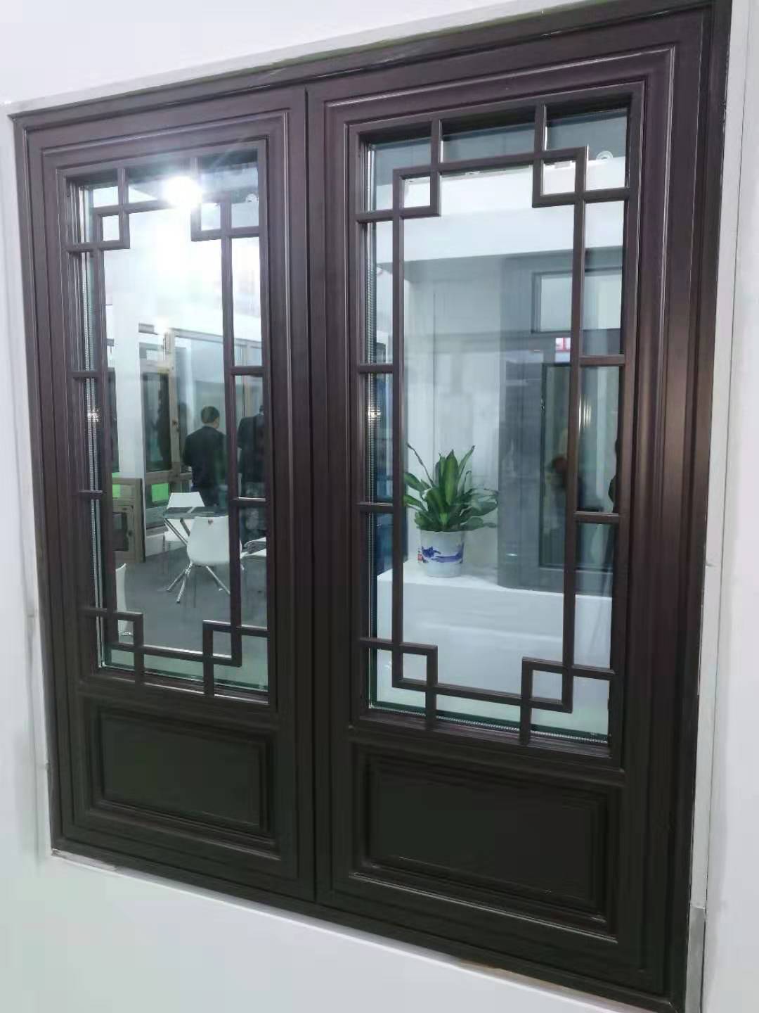 中式鋁合金門窗